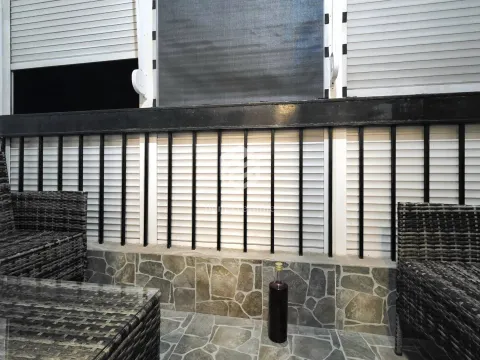 Izdavanje, dvosoban stan, 100m², Preko Morače, Podgorica - image 9