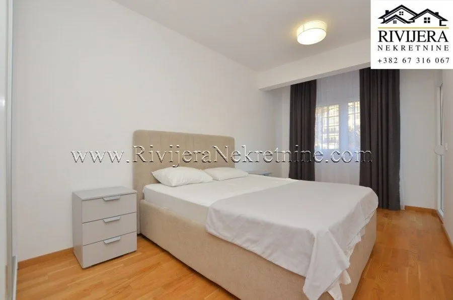 Prodaja, dvosoban stan, 87m², Đenovići, Herceg Novi