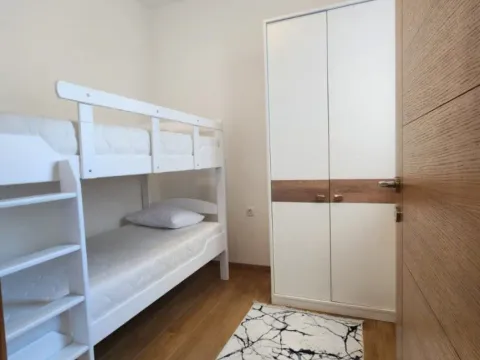 Izdavanje, dvosoban stan, 60m², Budva, Crna Gora - image 3