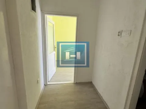 Prodaja, jednosoban stan, 37m², Dom Zdravlja, Ćuprija - image 5