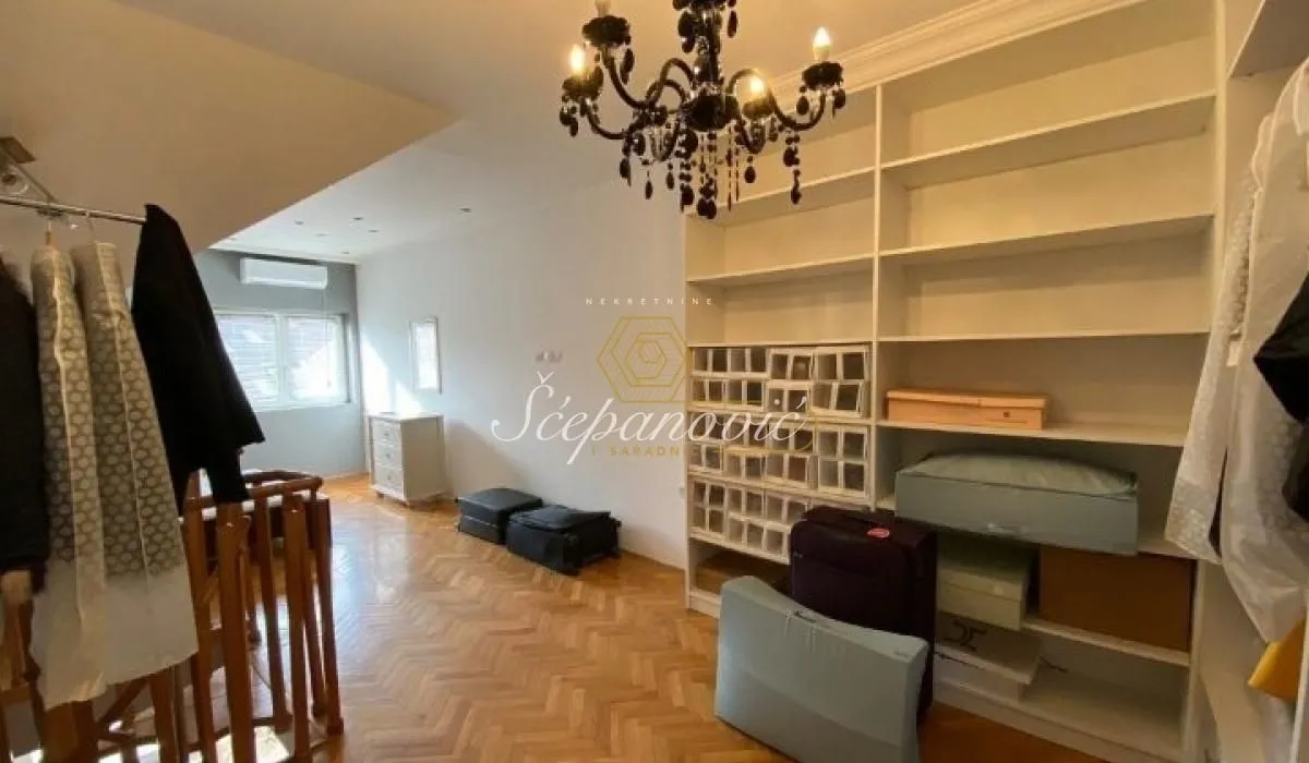 Prodaja, dvosoban stan, 51m², Bulevar Oslobodjenja, Novi Sad Sve Podlokacije