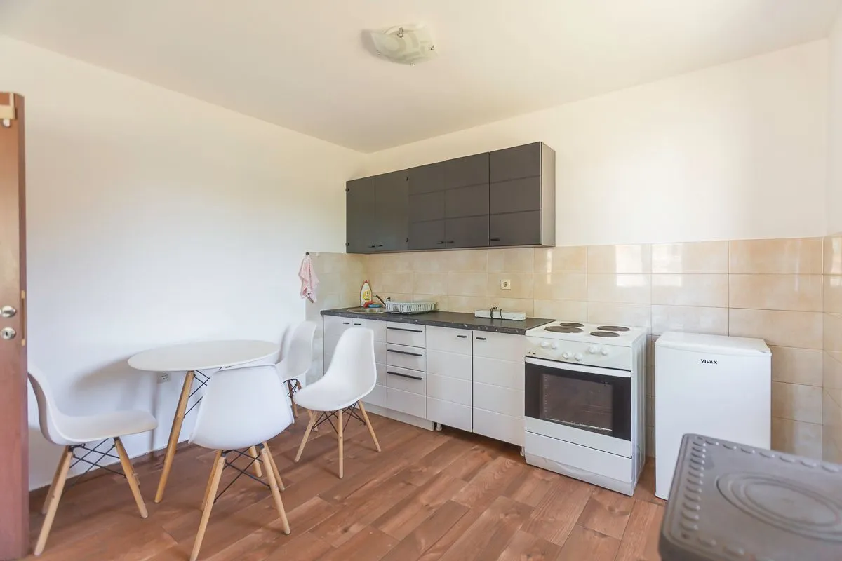 Prodaja, kuća, 56m², Dajbabe, Podgorica