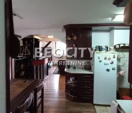 Prodaja, trosoban stan, 110m², Adamovićevo Naselje, Novi Sad Sve Podlokacije - image 4