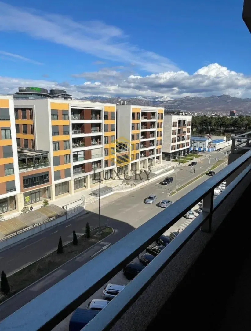 Prodaja, jednosoban stan, 39m², Central Point, Podgorica