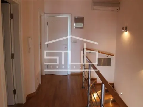 Sale, house, 215m², Savski Venac, Beograd - image 10