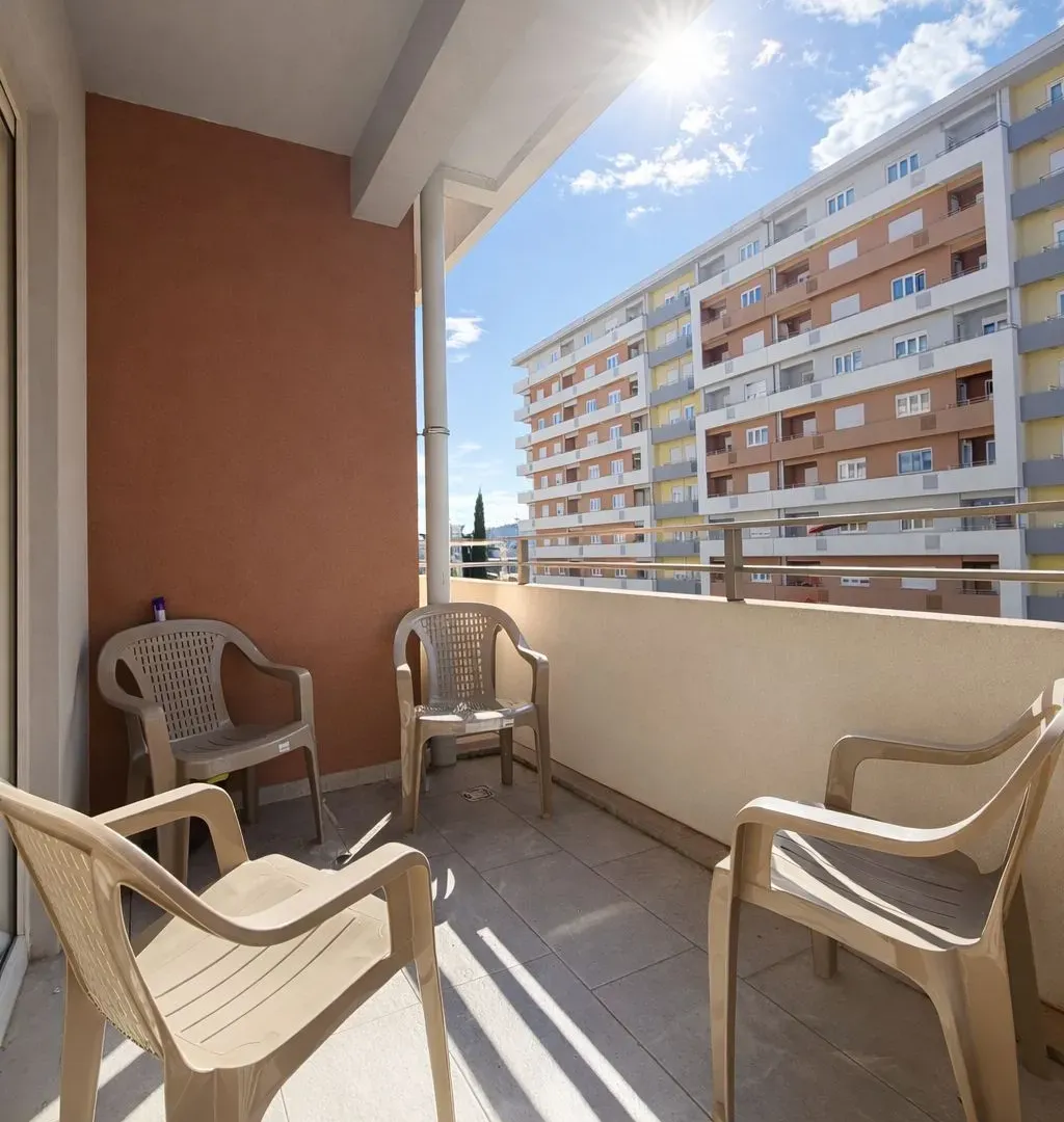 Rent, two bedroom apartment, 70m², Central Point, Podgorica