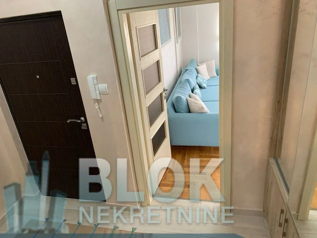 Izdavanje, dvosoban stan, 74m², Zabjelo, Podgorica