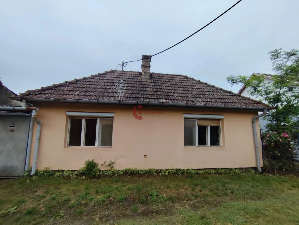 Prodaja, kuća, 106m², Zorka, Subotica