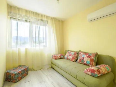 Sale, three bedroom apartment, 116m², Centar, Tivat - image 10