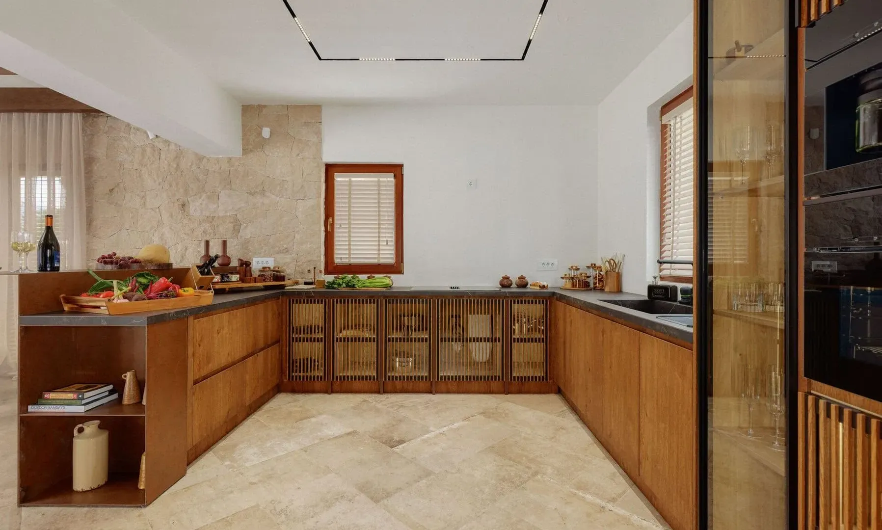 Sale, house, 420m², Kotor, Crna Gora