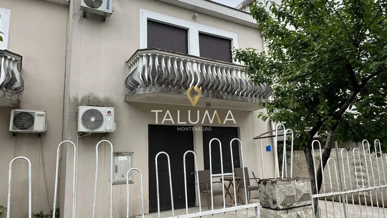 Rent, house, 130m², Stari Aerodrom, Podgorica