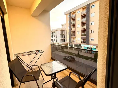 Rent, one bedroom apartment, 48m², New City, Podgorica - image 10