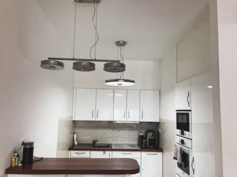 Prodaja, trosoban stan, 96m², Centar, Budva - image 3