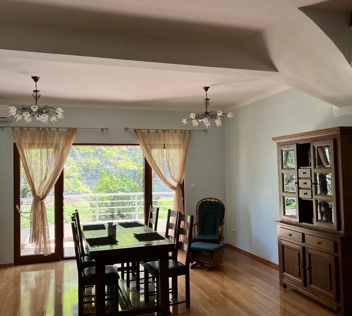 Prodaja, stan, 130m², Kotor, Crna Gora