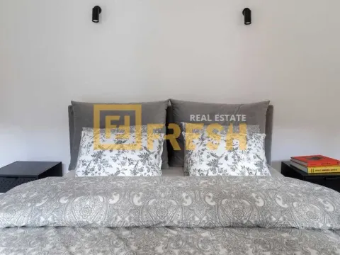 Prodaja, jednosoban stan, 61m², Kotor, Crna Gora - image 3