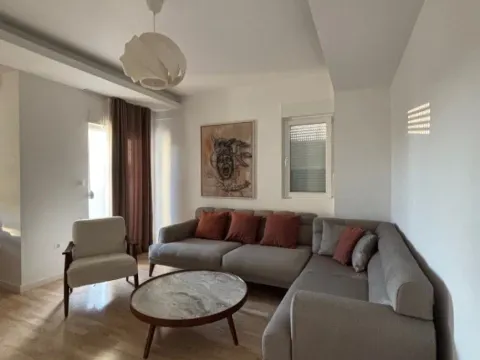 Sale, two bedroom apartment, 67m², Centar, Podgorica