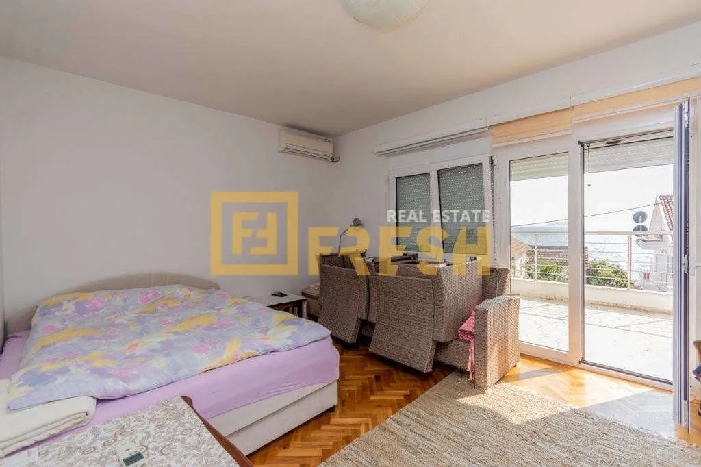 Prodaja, kuća, 200m², Herceg Novi, Crna Gora
