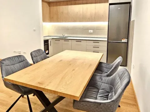 Rent, two bedroom apartment, 66m², Pobrežje, Podgorica - image 2