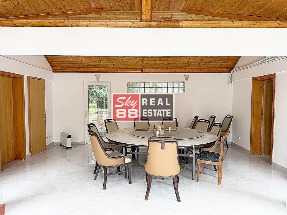 Rent, house, 565m², Savski Venac, Beograd
