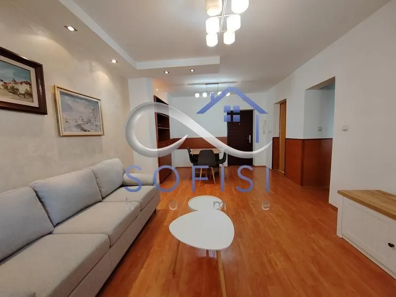 Izdavanje, dvosoban stan, 50m², Sajam, Novi Sad Sve Podlokacije