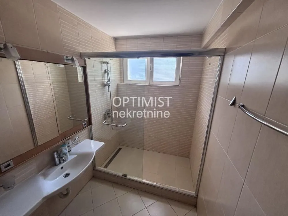 Sale, one bedroom apartment, 33m², Autokomanda, Voždovac Sve Podlokacije