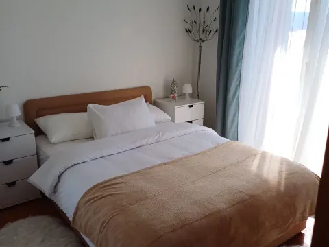 Rent, two bedroom apartment, 80m², Bonići, Tivat - image 8