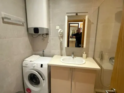 Izdavanje, dvosoban stan, 73m², Centar, Budva - image 10