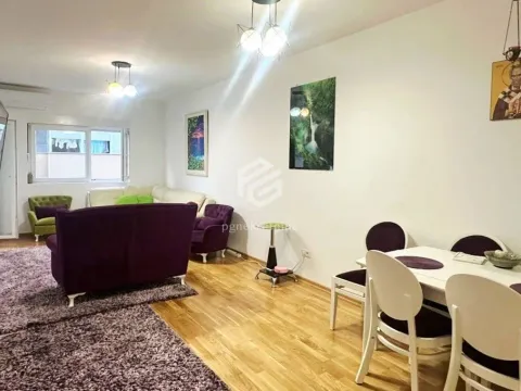 Rent, two bedroom apartment, 69m², Tuški Put, Podgorica - image 4