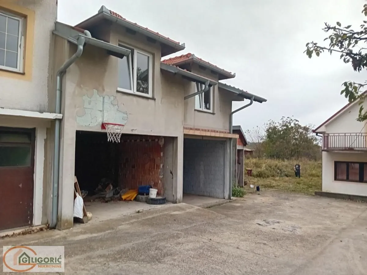 Sale, house, 74m², Čukarica, Beograd