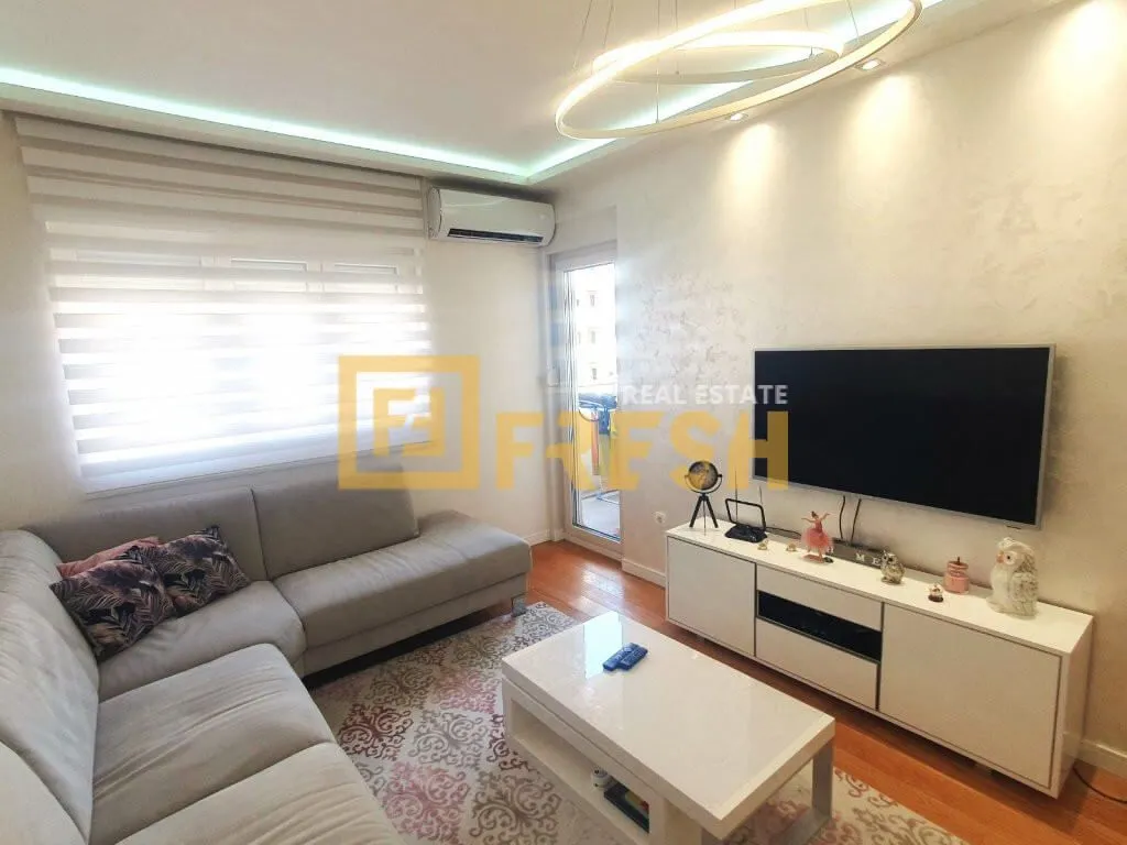 Rent, two bedroom apartment, 65m², City Kvart, Podgorica