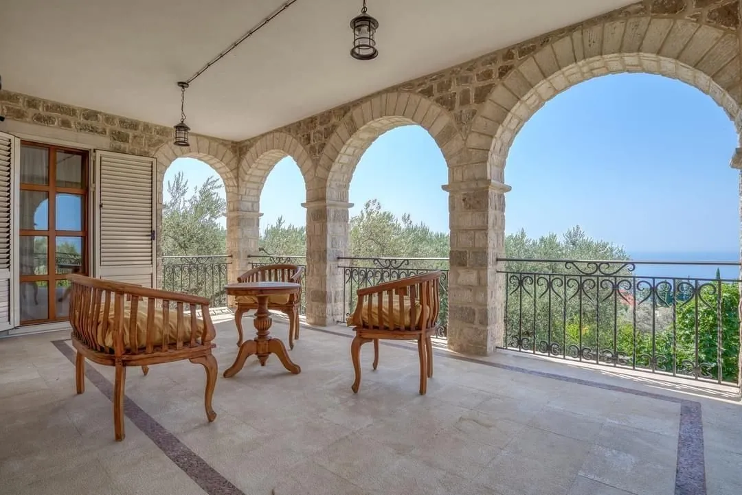 Sale, house, 500m², Reževići, Budva