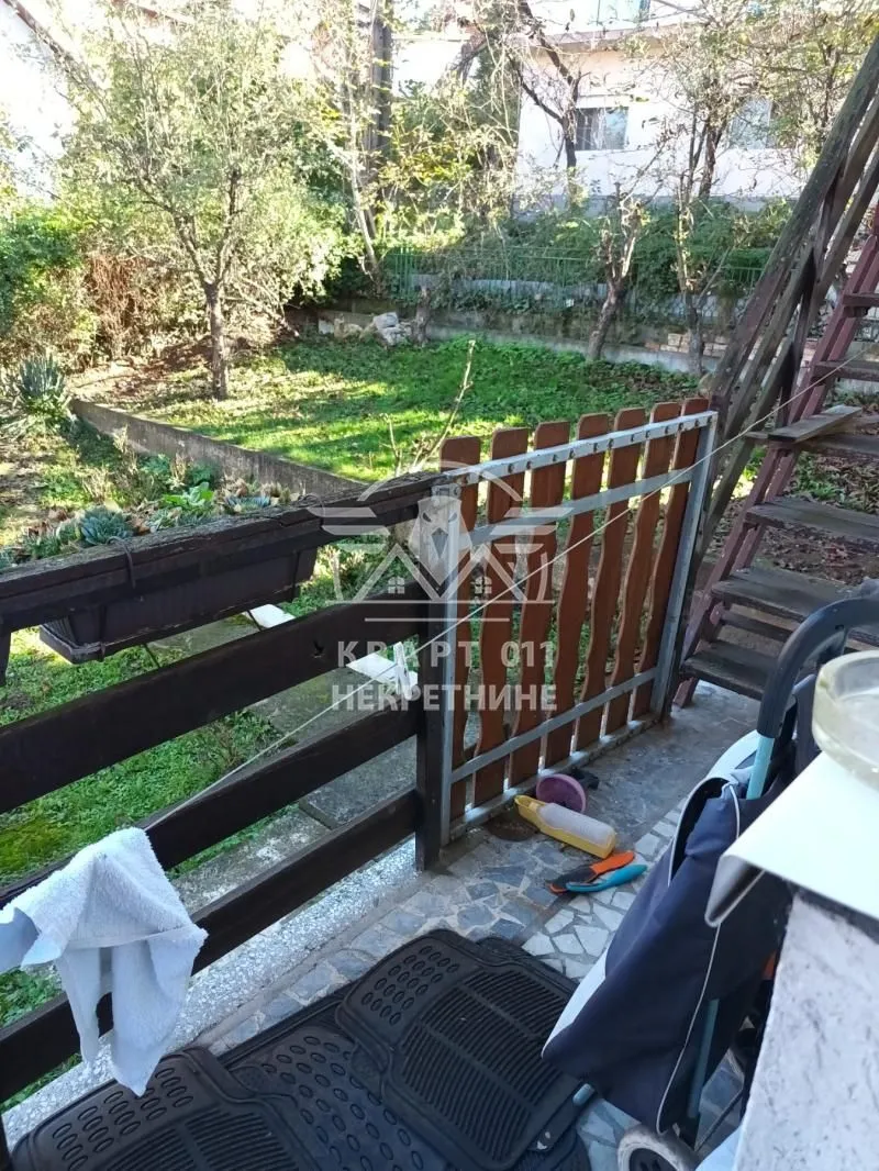 Sale, house, 240m², Banjica, Voždovac Sve Podlokacije