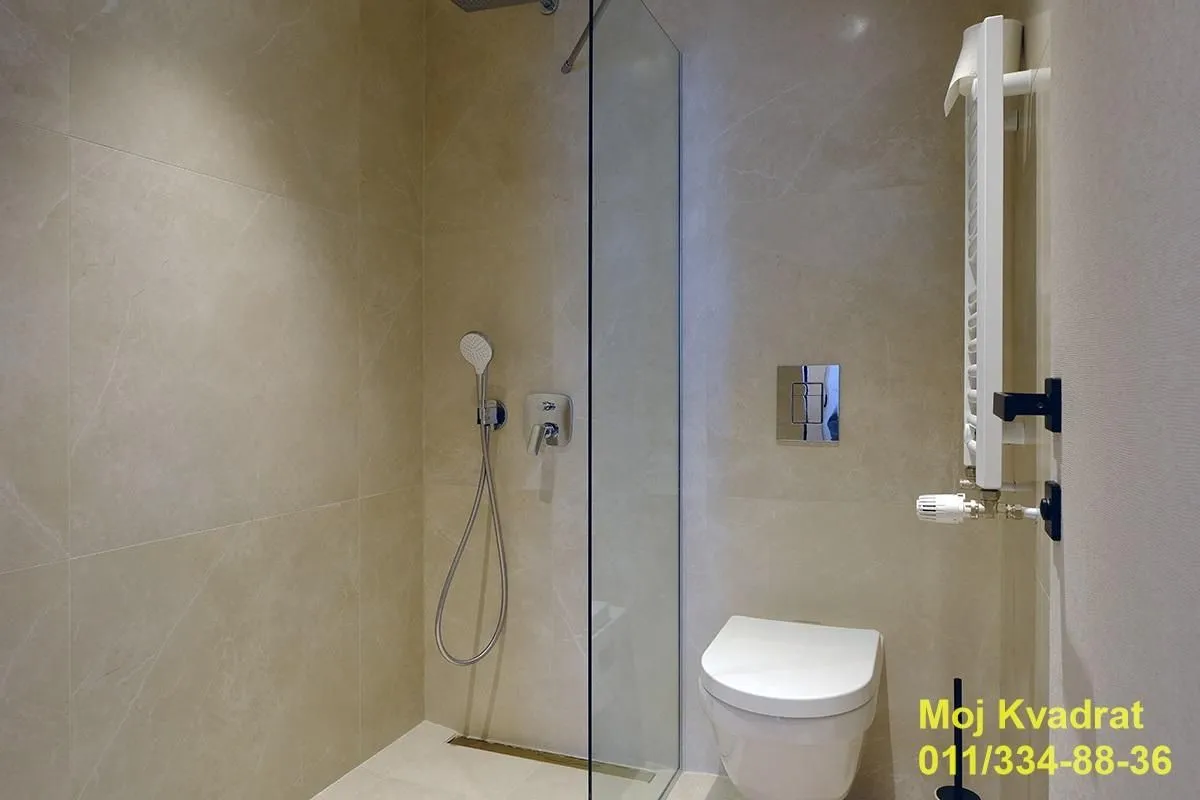 Prodaja, trosoban stan, 82m², Savski Venac, Beograd