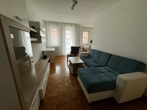 Izdavanje, trosoban stan, 70m², Novi Beograd Sve Podlokacije, Beograd - image 4