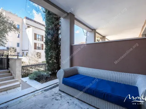 Sale, two bedroom apartment, 115m², Porto Montenegro, Tivat - image 25