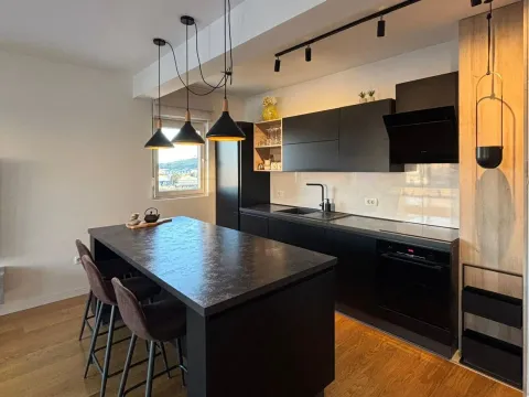 Sale, two bedroom apartment, 70m², Central Point, Podgorica - image 4