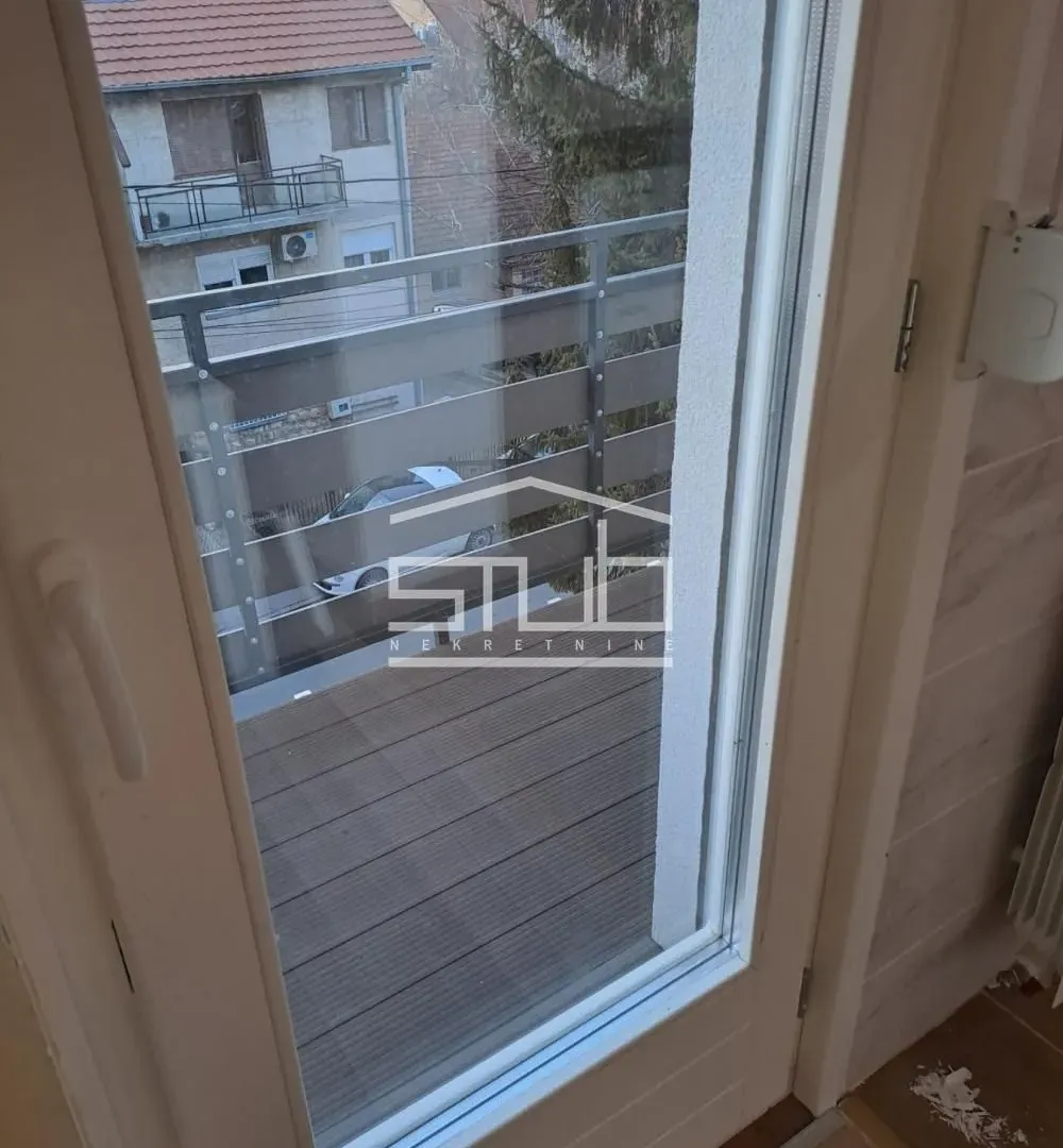 Izdavanje, dvosoban stan, 65m², Čukarica, Beograd