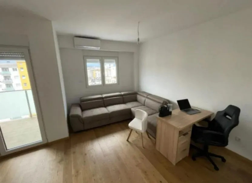 Prodaja, dvosoban stan, 58m², Ljubović, Podgorica