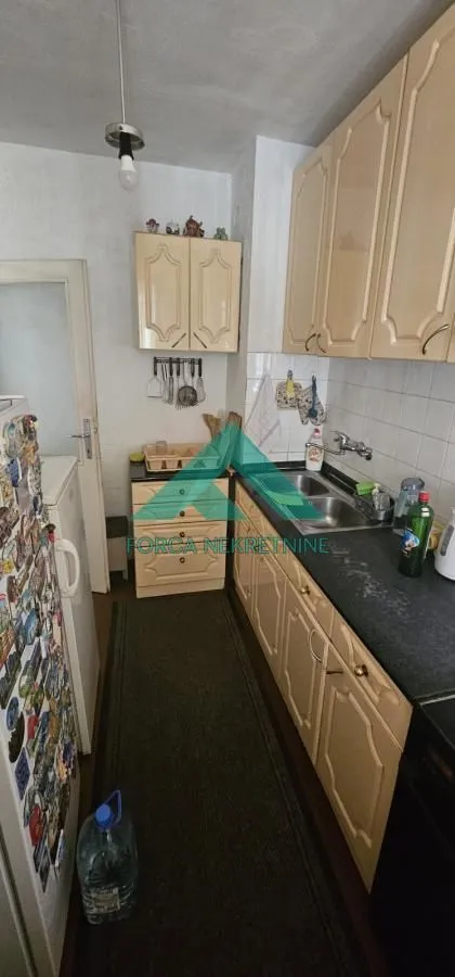Prodaja, dvosoban stan, 77m², Farmaceutski Fakultet, Voždovac Sve Podlokacije