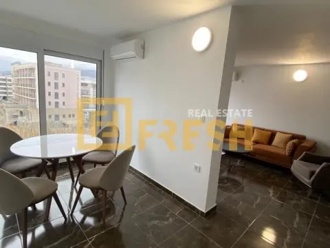 Sale, two bedroom apartment, 84m², Ulcinj, Crna Gora - image 2