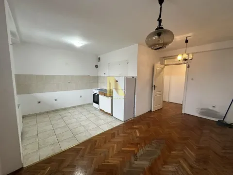 Stan in Nova Detelinara