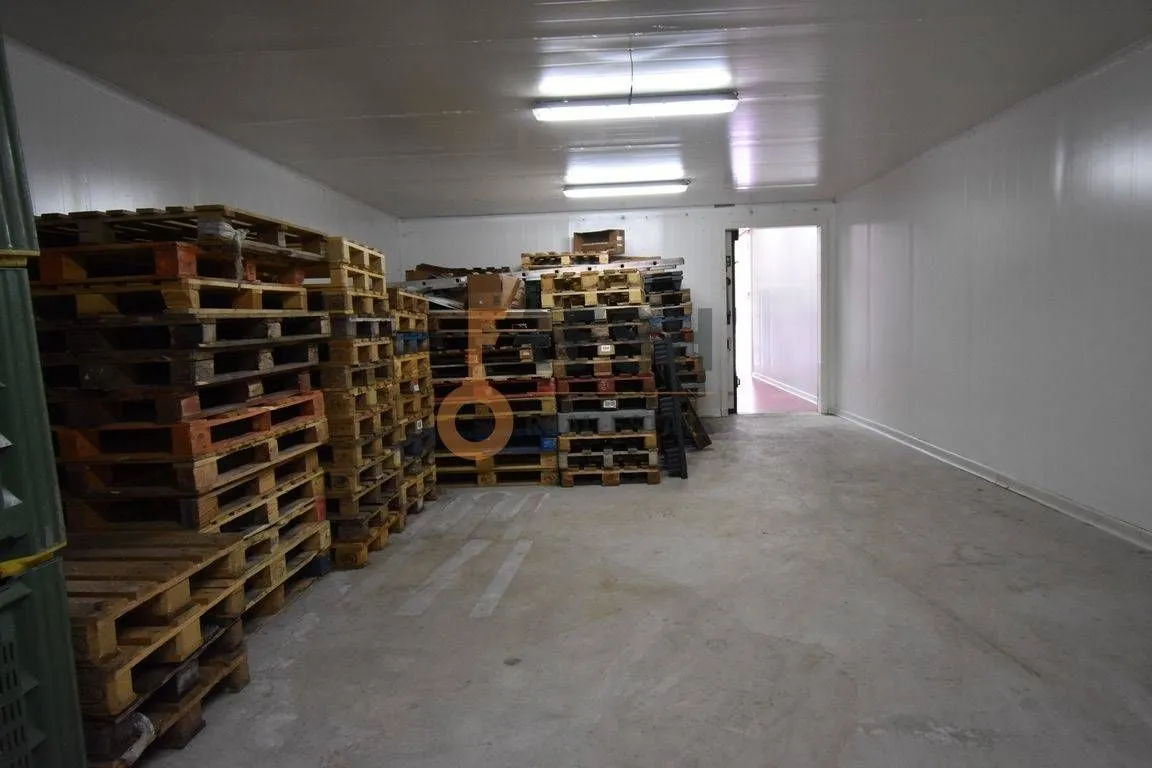 Sale, office space, 794m², Rogami, Podgorica