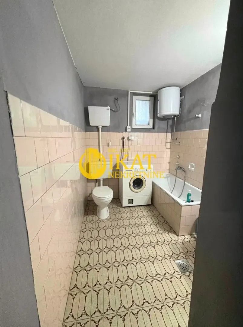 Prodaja, jednosoban stan, 31m², Severni Bulevar, Zvezdara Sve Podlokacije