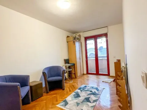 Prodaja, trosoban stan, 115m², Preko Morače, Podgorica - image 10