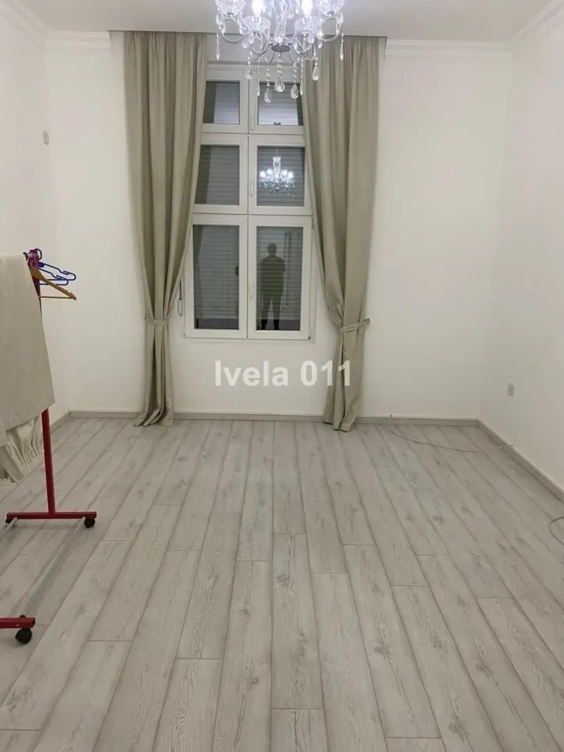 Prodaja, četvorosoban stan, 134m², Savski Trg, Beograd