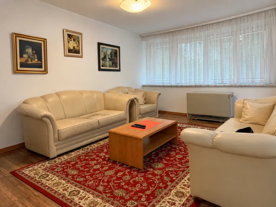 Rent, three bedroom apartment, 80m², Krnjaca, Palilula Sve Podlokacije