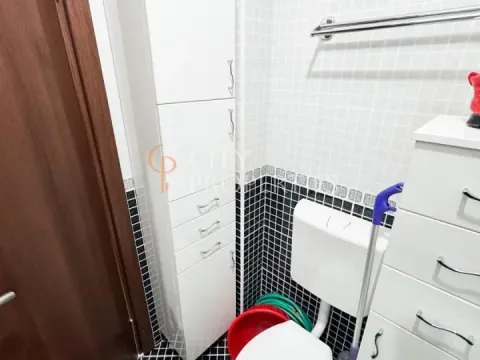 Prodaja, stan, 41m², Stari Aerodrom, Podgorica - image 5