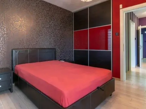 Sale, three bedroom apartment, 140m², Podgorica, Crna Gora - image 6