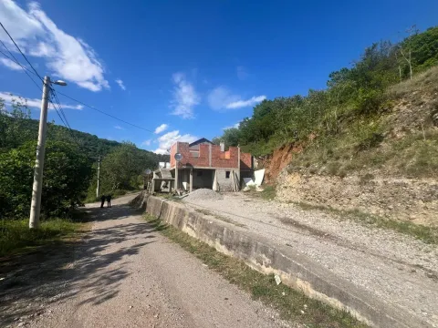 Prodaja, kuća, 39m², Bioče, Podgorica - image 10