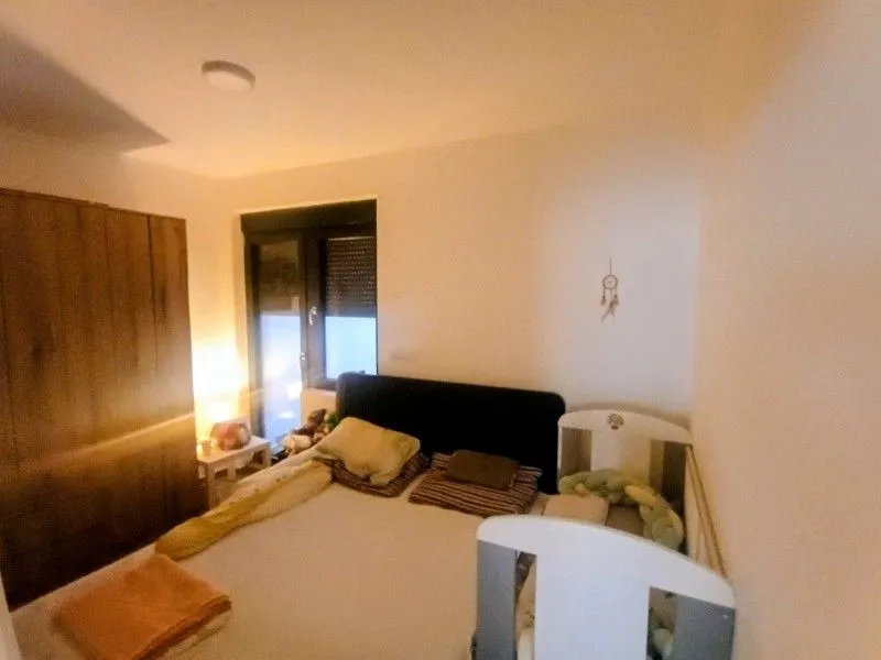 Prodaja, trosoban stan, 78m², Pančevo, Srbija